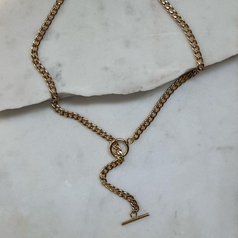 TESS | Gold Toggle Curb Chain Necklace