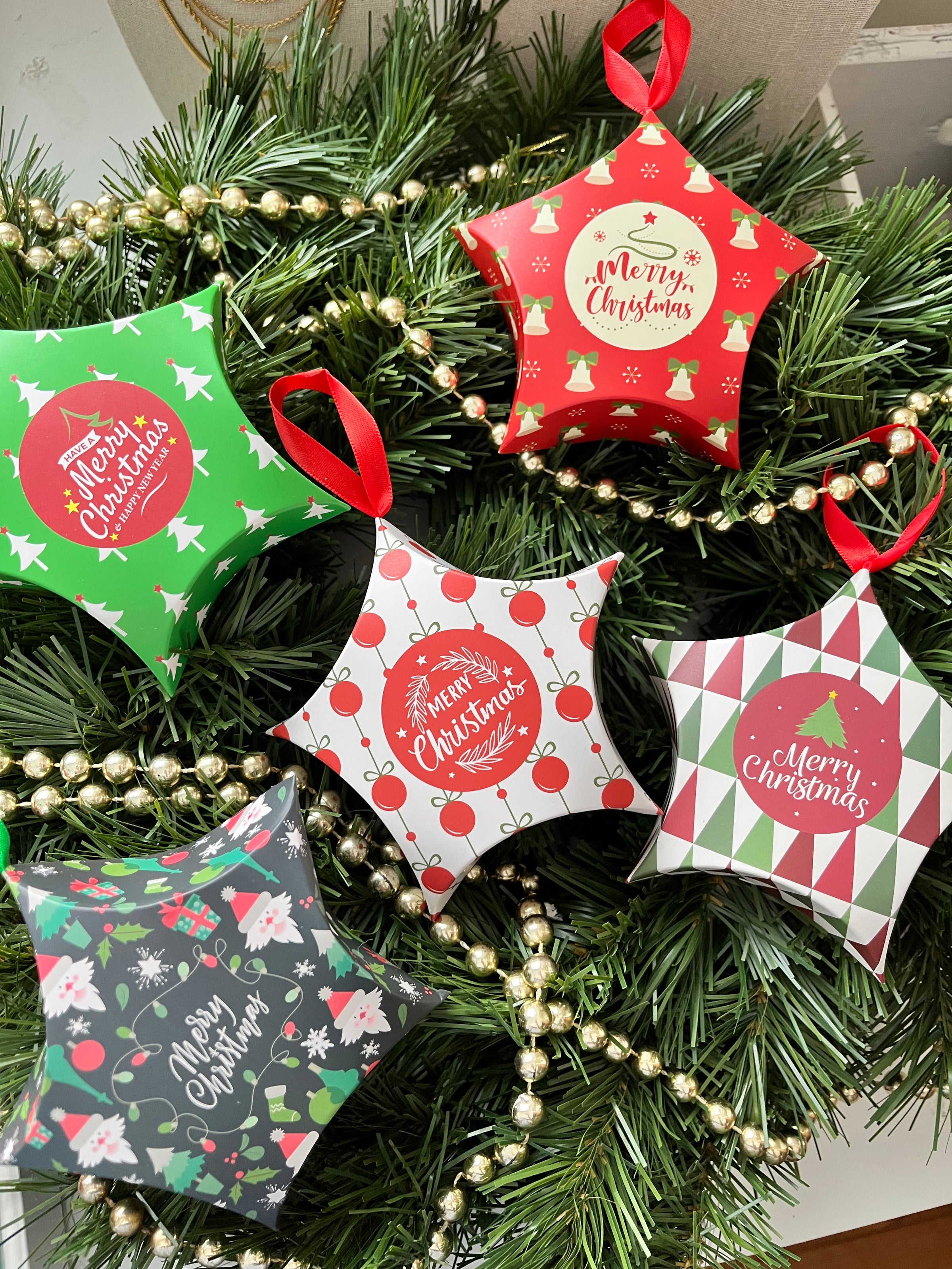 Hanging Star Holiday Gift Box (add on)